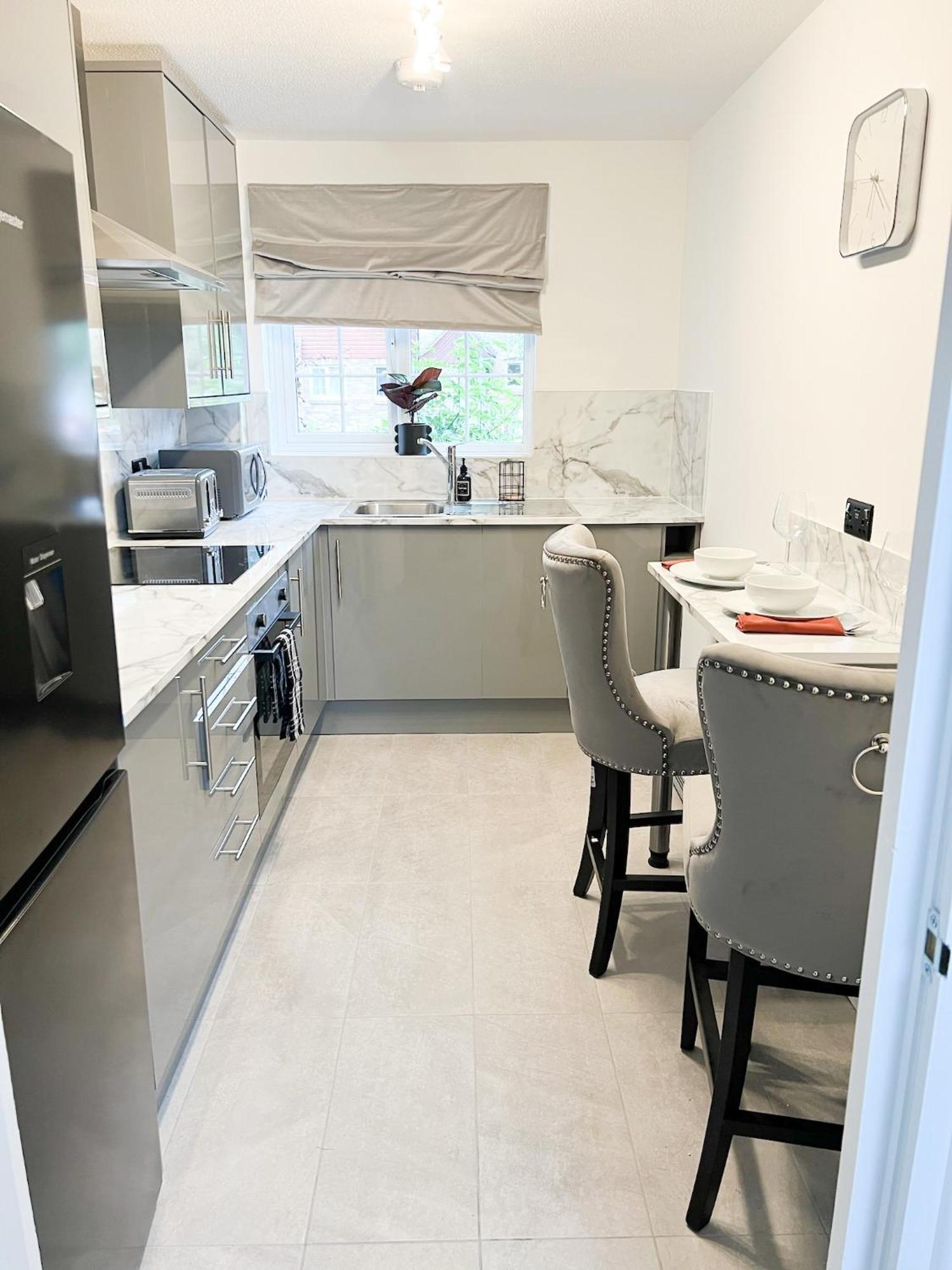 Beautiful Apartment In Beckton With Private Entrance And Garden London Ngoại thất bức ảnh